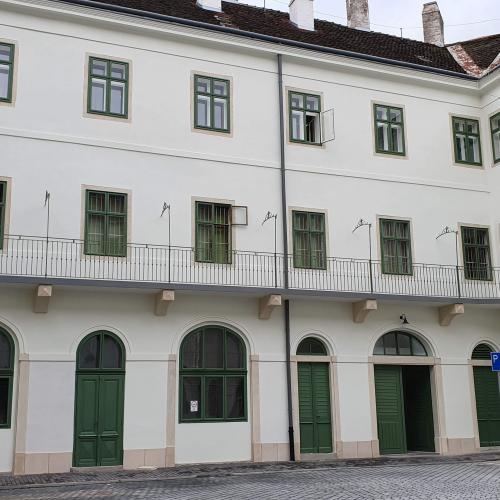 Sopron- renovation of the facade of a listed building